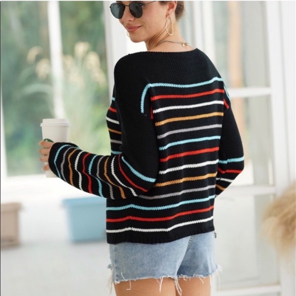 ❤️ BLACK SASSY Fab Fall Striped Sweater Black NEW - Picture 7 of 8